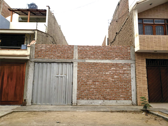 Home in Metric Way